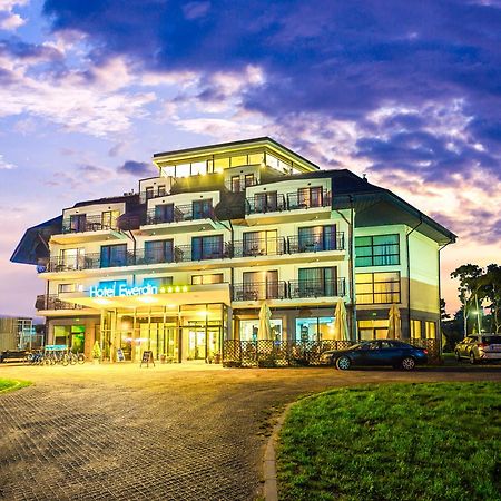 Hotel Ewerdin 슈비노우이스쳬 외부 사진