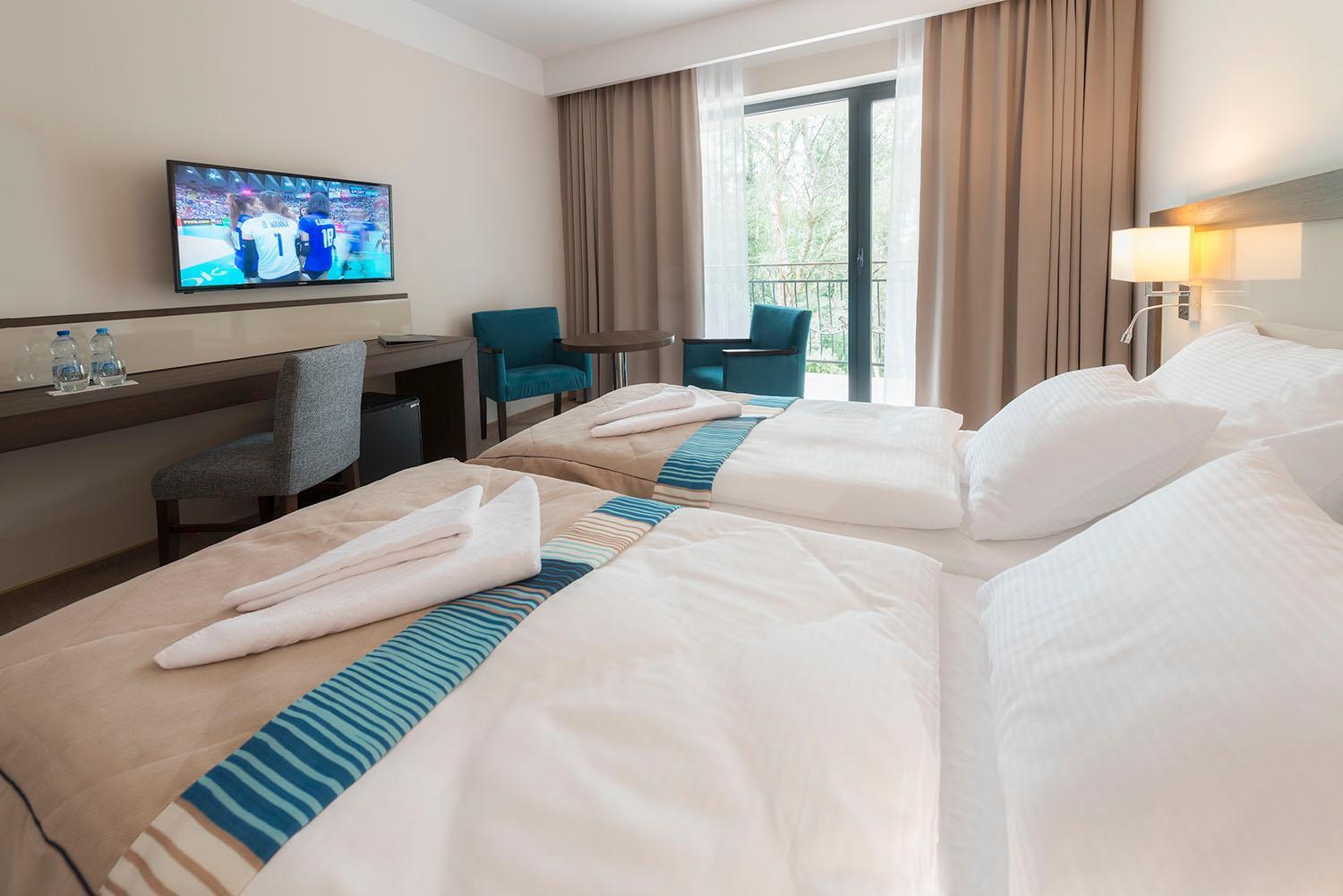 Hotel Ewerdin 슈비노우이스쳬 외부 사진